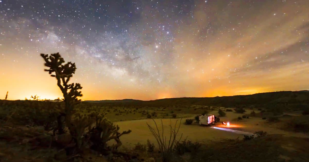 Uskomattoman kaunis timelapse-video Anza Borregon aavikolta